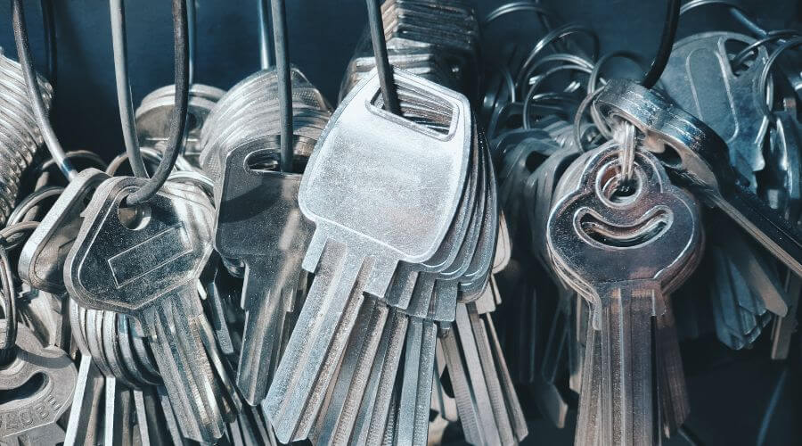 Expert Emergency Roof Repairs services in Pleasant City, OH